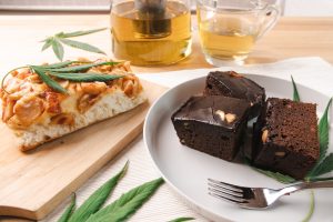 Read more about the article Understanding the Different Types of Cannabis Edibles: From Gummies to Beverages