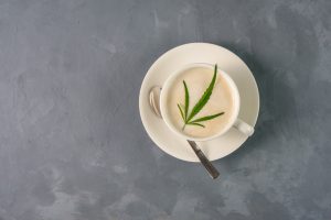 Read more about the article Cannabis Beverages Dosing: How to Sip Smart
