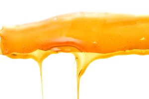 Read more about the article Live Resin vs. Live Rosin: What’s the Difference?